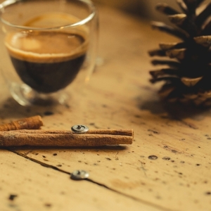 męska biżuteria broszka do marynarki unisex przypinka katowicka biżuteria spodek katowice saffa autorska biżuteria