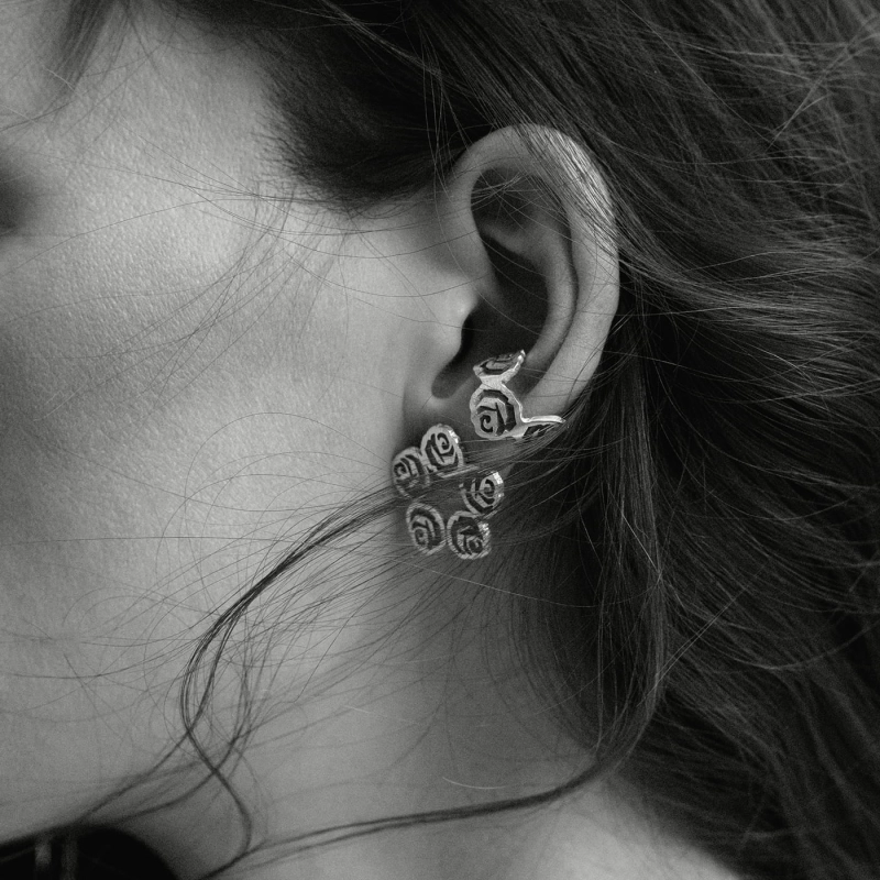 nausznica róże srebrna srebro 925