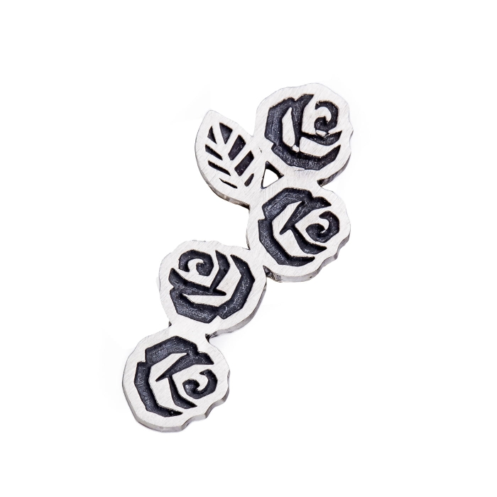 pin róża niki srebro 925
