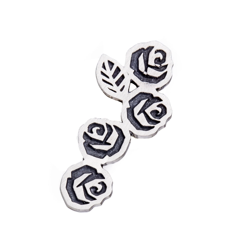 pin róża niki srebro 925