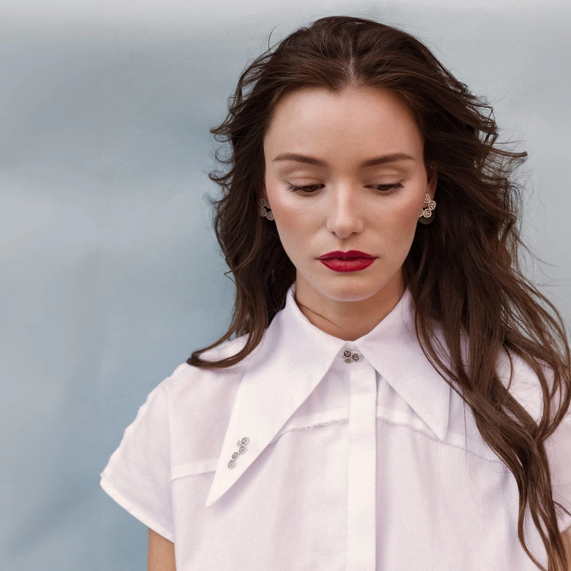 pin róża niki srebro 925