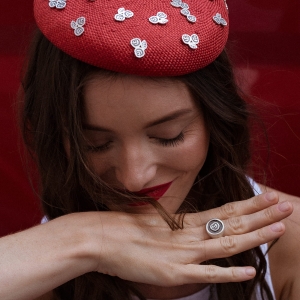 sygnet róża niki, srebro 925