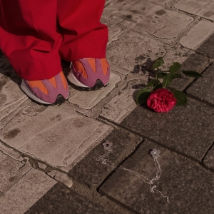 broszka róża niki z łańcuszkami, srebro 925